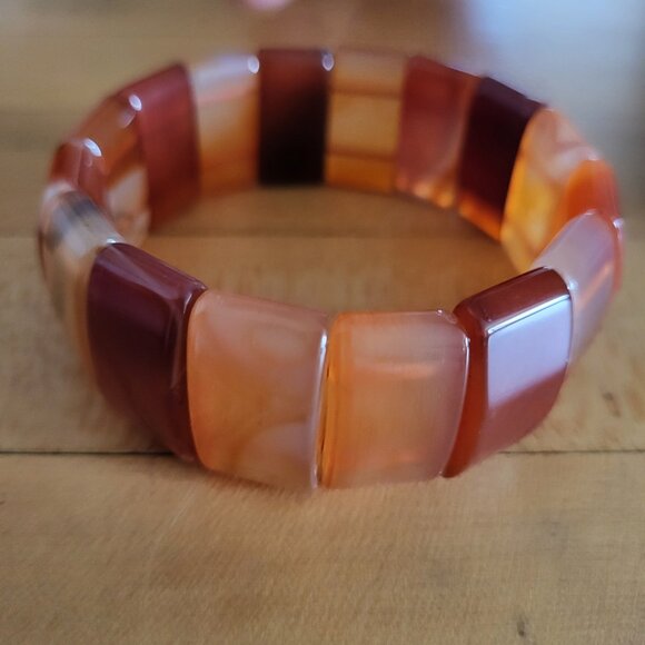 Uniquely-Shaped Carnelian Stretch Bracelet - Picture 2 of 6